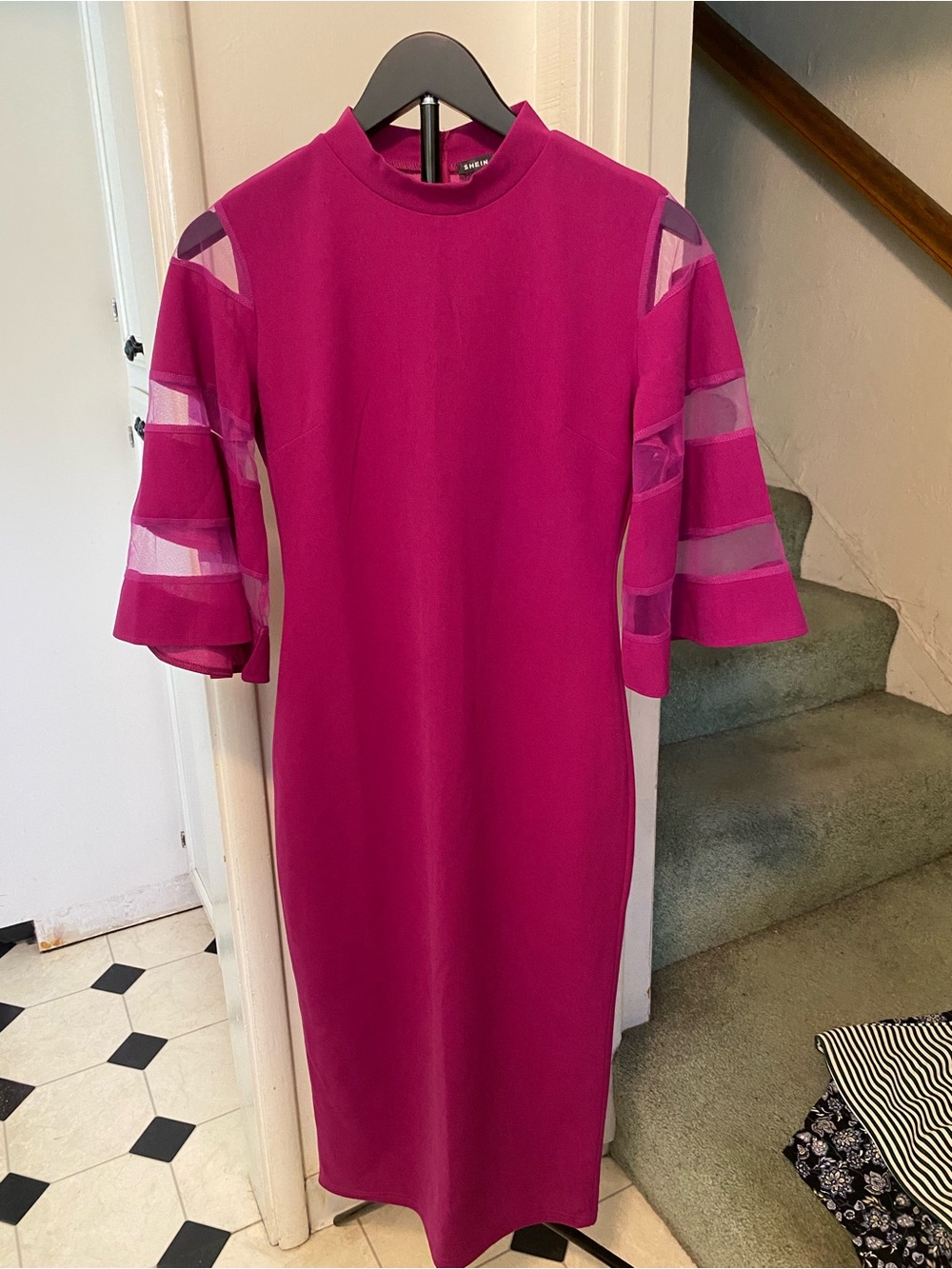 SHEIN mid length dress with beautiful sleeves. Size medium. Beautiful magenta.